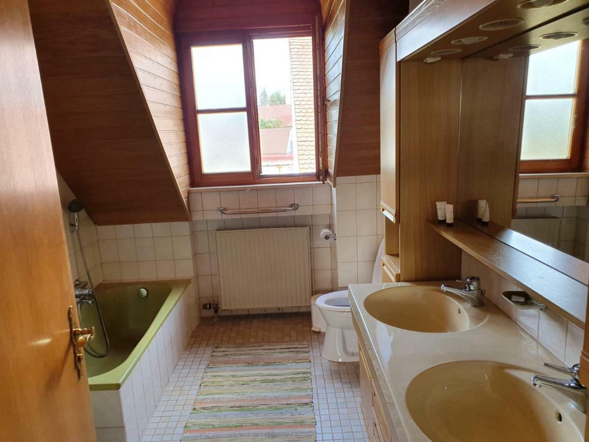 Villa Blue Nördlingen Extérieur photo
